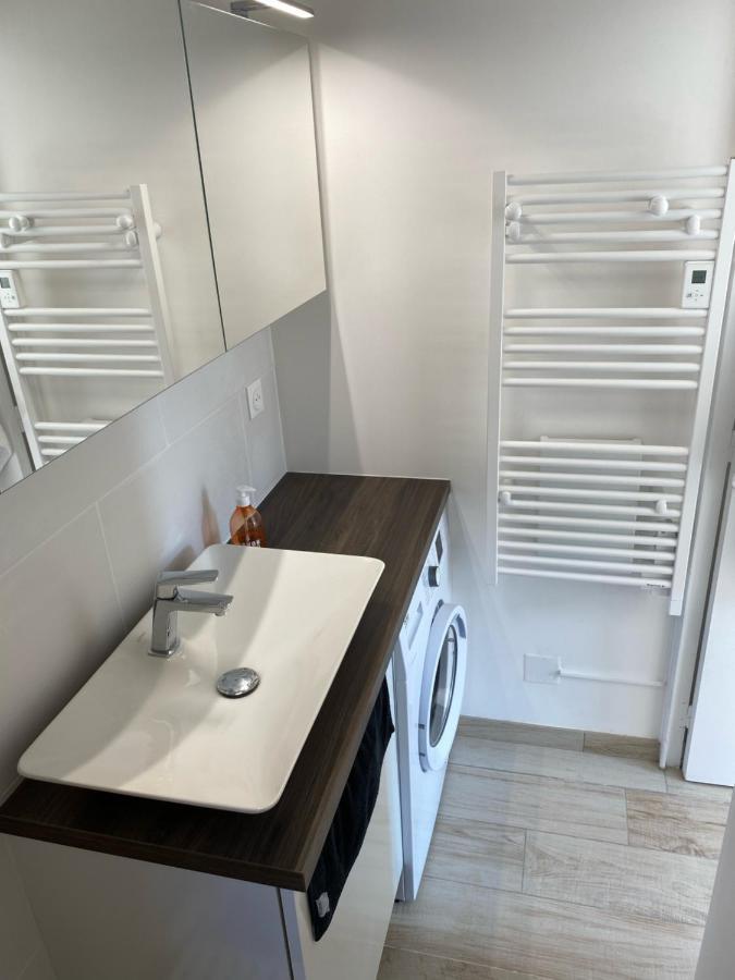 Vacances Arbanaises - Appartements Giens 耶尔 外观 照片