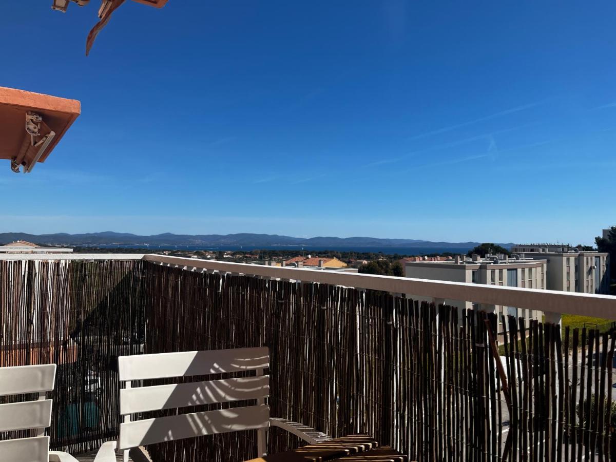 Vacances Arbanaises - Appartements Giens 耶尔 外观 照片