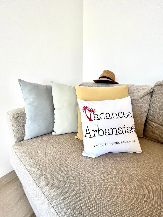 Vacances Arbanaises - Appartements Giens 耶尔 外观 照片