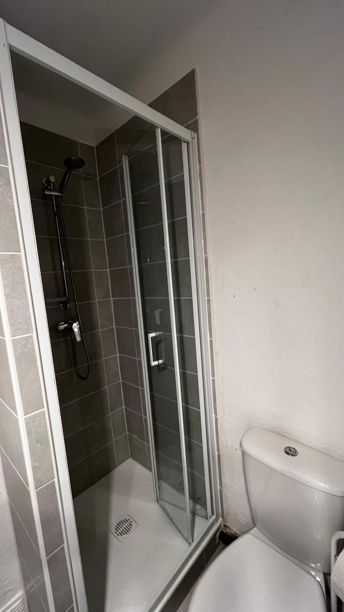 Vacances Arbanaises - Appartements Giens 耶尔 外观 照片